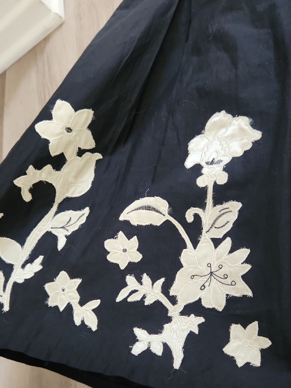 Venezia Black Skater Skirt with Cream Floral Appliqué - Picture 3 of 5